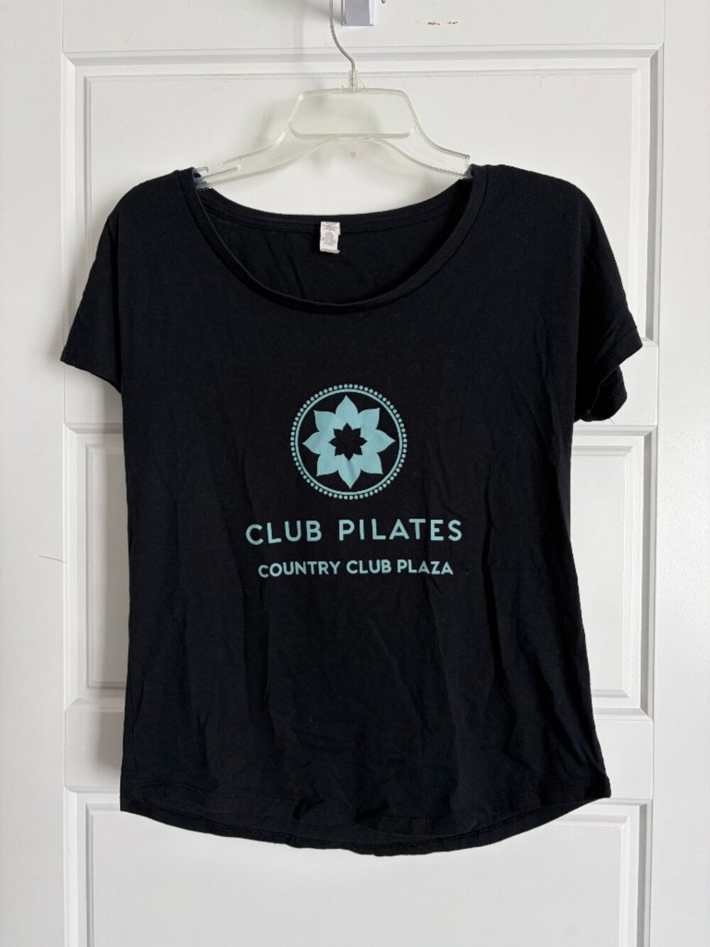CLUB PILATES Country Club Plaza/Kansas City Tee